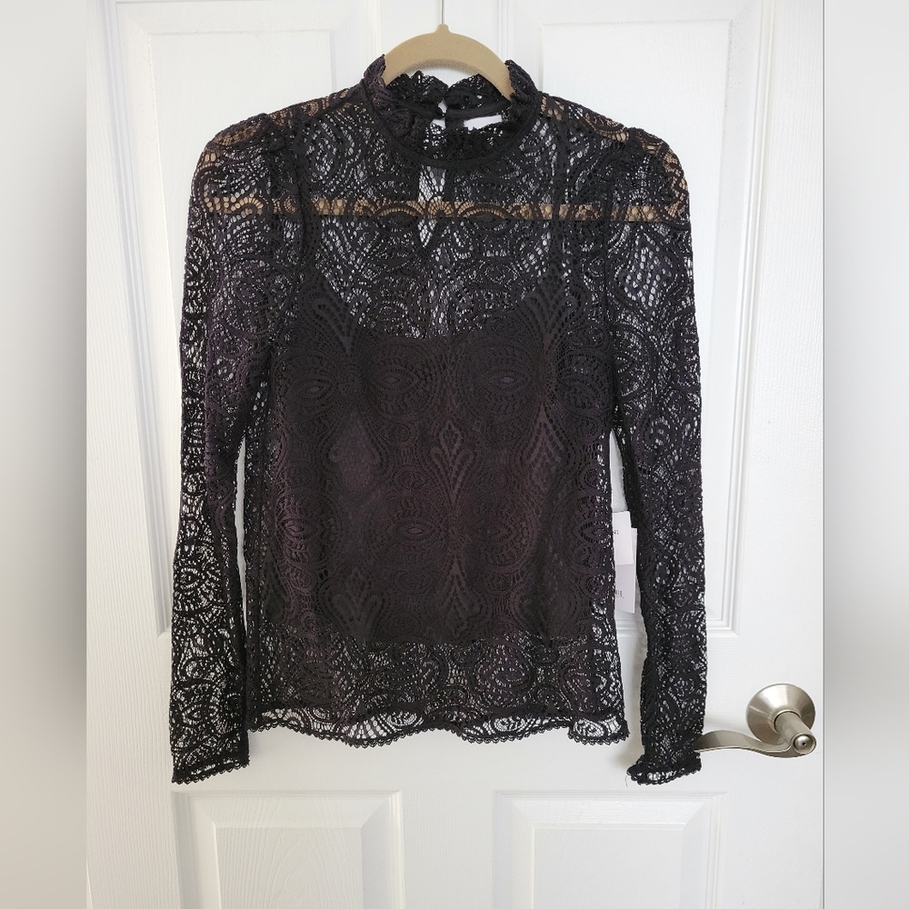PRICE ⬇️ NWT Lini Black Lace Koryn Top